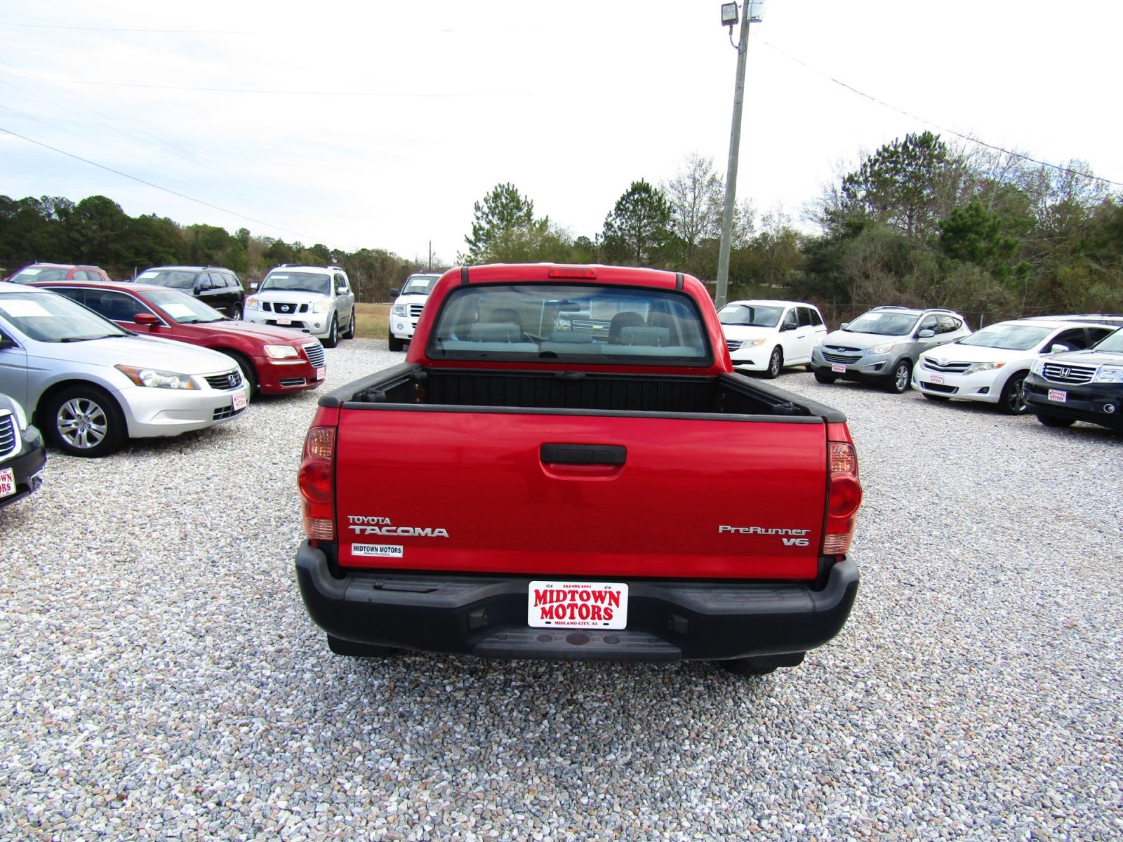 2014 Red Toyota Tacoma PreRunner Double Cab V6 5AT 2WD (5TFJU4GN6EX) with an 4.0L V6 DOHC 24V engine, Automatic transmission, located at 15016 S Hwy 231, Midland City, AL, 36350, (334) 983-3001, 31.306210, -85.495277 - Photo #6